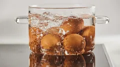 The most common mistake when cooking eggs and how to fix it once and for all.